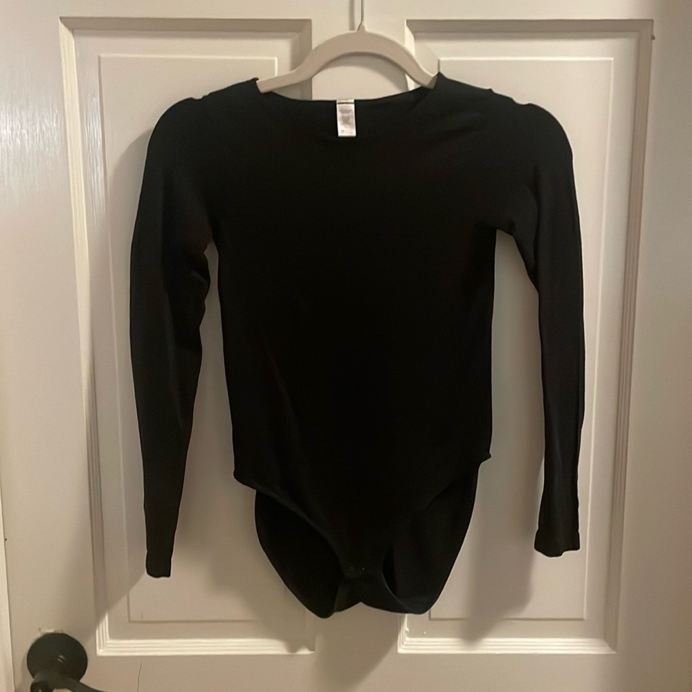 Victoria’s Secret black body suit size large